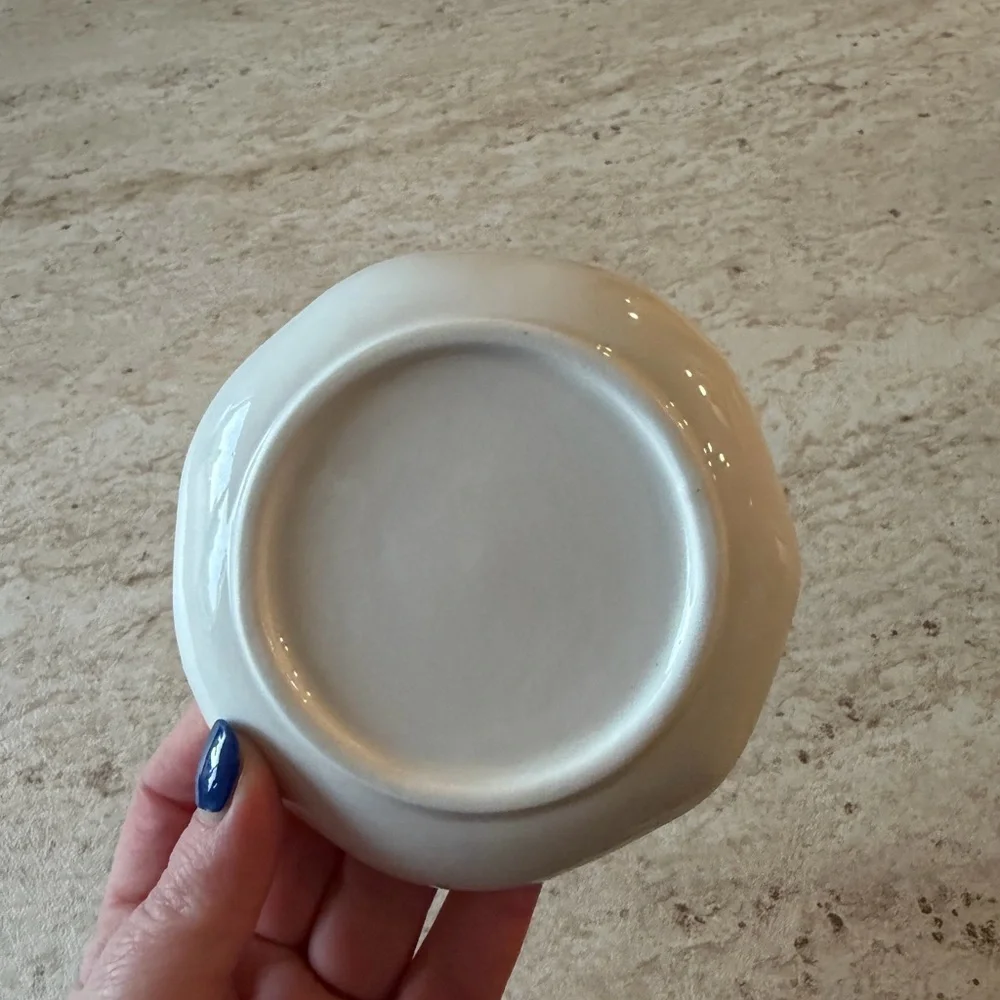 White Ceramic Ring Dish - Picture 2 of 2